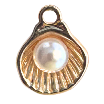 Clam with Pearl